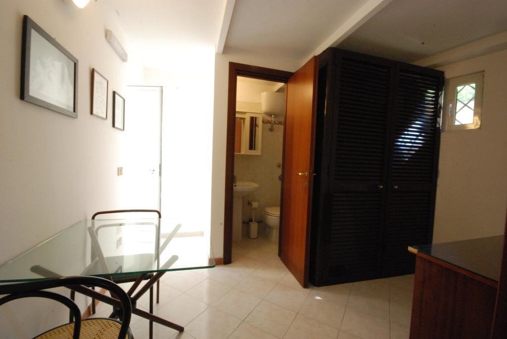 Hotel Residence Vatican Suites Roma Quarto foto